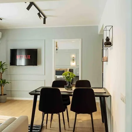 בוקרשט Bright 2Br Apartment - Top Location - City Balcony מראה חיצוני תמונה